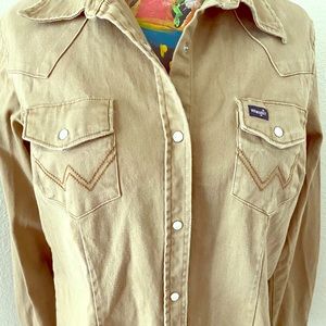 Wrangler button down